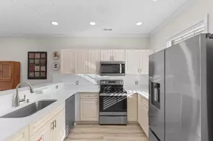 901 W Port Dr, North Myrtle Beach, SC 29582 - Photo 5