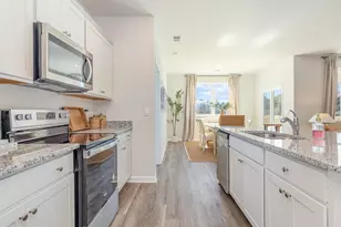 628 Anthem Ct, Conway, SC 29527 - Photo 5