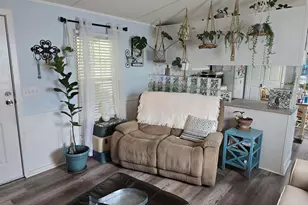 322 Yucca Cir, Garden City, SC 29576 - Photo 13