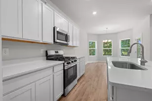 2915 Spain Ln, Conway, SC 29527 - Photo 3