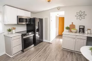 1577 Crystal Lake Dr, Myrtle Beach, SC 29575 - Photo 13