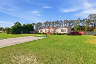 335 Bright Leaf Rd, Loris, SC 29569 - Photo 3