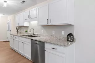 232 Oak Lea Dr, Conway, SC 29526 - Photo 5