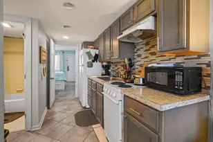 2001 S Ocean Blvd, Myrtle Beach, SC 29579 - Photo 9