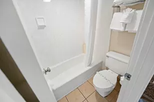 1105 S Ocean Blvd S, Myrtle Beach, SC 29577 - Photo 25