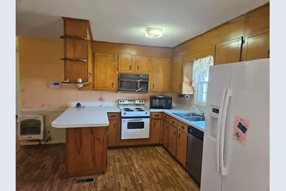 269 Old McCutcheon Rd, Lake City, SC 29560 - Photo 3