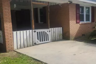 102 N Hazel Ave, Andrews, SC 29510 - Photo 9