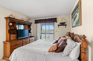 806 Conway St, North Myrtle Beach, SC 29582 - Photo 11