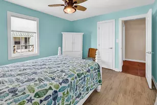 664 S Dogwood Dr, Garden City Beach, SC 29576 - Photo 47