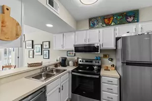 4560 Greenbriar Dr, Little River, SC 29566 - Photo 3