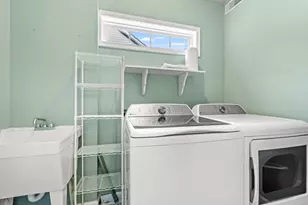 1015 Hagley Dr, Pawleys Island, SC 29585 - Photo 31