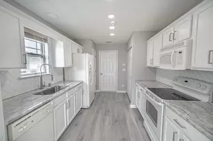 1201 Eagle Creek Dr, Myrtle Beach, SC 29588 - Photo 11