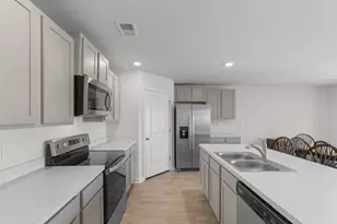518 Sugar Pne Dr, Conway, SC 29526 - Photo 5