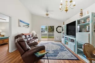 907 Silvercrest Dr, Myrtle Beach, SC 29579 - Photo 3