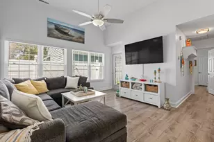 913 Charles St, North Myrtle Beach, SC 29582 - Photo 3