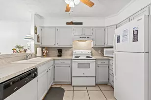 613 S Ocean Blvd, North Myrtle Beach, SC 29582 - Photo 7