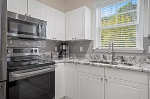 6253 Catalina Dr, North Myrtle Beach, SC 29582 - Photo 7