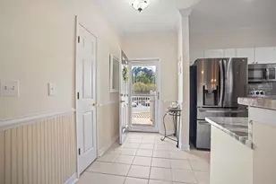 6253 Catalina Dr, North Myrtle Beach, SC 29582 - Photo 5