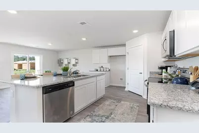 657 Strawberry Field Way, Galivants Ferry, SC 29544 - Photo 3