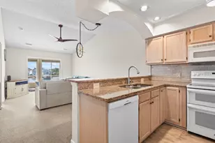 4622 Greenbriar Dr, Little River, SC 29566 - Photo 17