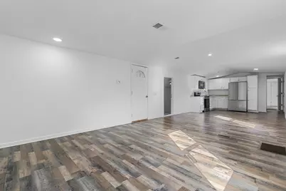 100 Romell Rd., West Columbia, SC 29169 - Photo 5