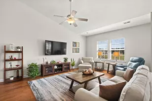 611 Woodman Dr, Conway, SC 29526 - Photo 9