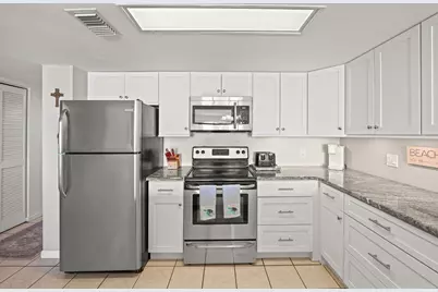 912 N Waccamaw Dr. #905, Garden City, SC 29576 - Photo 7