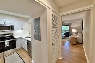 410 Melrose Pl, Myrtle Beach, SC 29572 - Photo 7