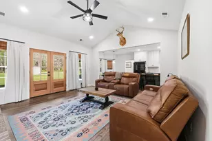 410 Miracle Ct, Andrews, SC 29510 - Photo 11