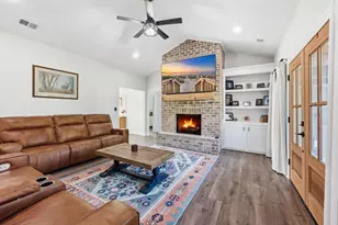 410 Miracle Ct, Andrews, SC 29510 - Photo 9