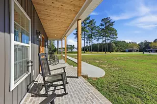 410 Miracle Ct, Andrews, SC 29510 - Photo 5