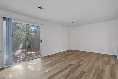 4505 N Kings Hwy. #D11, Myrtle Beach, SC 29577 - Photo 11