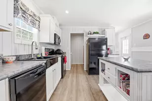 6349 Olga Ln, Loris, SC 29569 - Photo 7