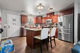 1300 Ragin St, Myrtle Beach, SC 29577 - Photo 3