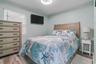 920 N Waccamaw Dr, Garden City, SC 29576 - Photo 11