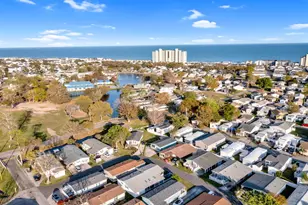 465 Sandpebble Dr, Surfside Beach, SC 29575 - Photo 37