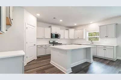 379 Hadley Springs Ave, Longs, SC 29568 - Photo 3