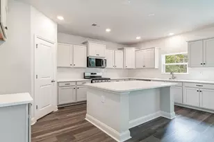 379 Hadley Spgs Ave, Longs, SC 29568 - Photo 3