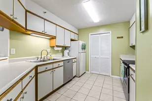 1425 S Ocean Blvd, North Myrtle Beach, SC 29582 - Photo 7