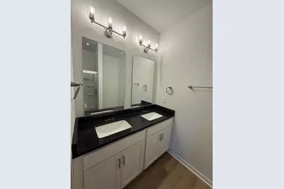 314 Huggins St, Marion, SC 29571 - Photo 5
