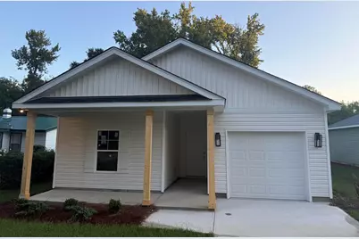 314 Huggins St, Marion, SC 29571 - Photo 1