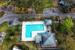 77 Salt Marsh Cir, Pawleys Island, SC 29585 - Photo 29