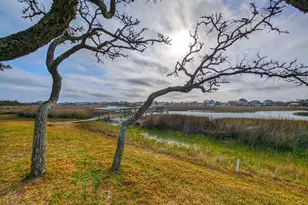 77 Salt Marsh Cir, Pawleys Island, SC 29585 - Photo 35