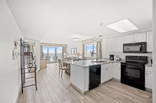 2000 N Ocean Blvd, Myrtle Beach, SC 29577 - Photo 3