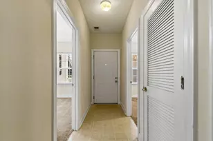 105 Fountain Pointe Ln, Myrtle Beach, SC 29579 - Photo 3