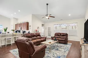 605 Queen palm ct, Little River, SC 29566 - Photo 5