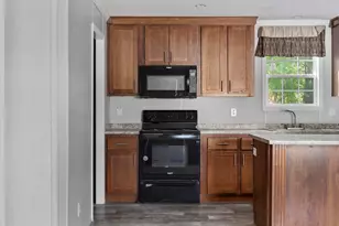 8376 Huntington Ct, Conway, SC 29527 - Photo 9