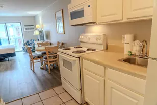 1207 S Ocean Blvd, Myrtle Beach, SC 29577 - Photo 7