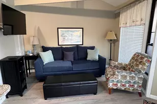402 Tree Top Ct, Myrtle Beach, SC 29588 - Photo 3