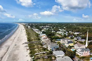 758 Parker Dr, Pawleys Island, SC 29585 - Photo 5